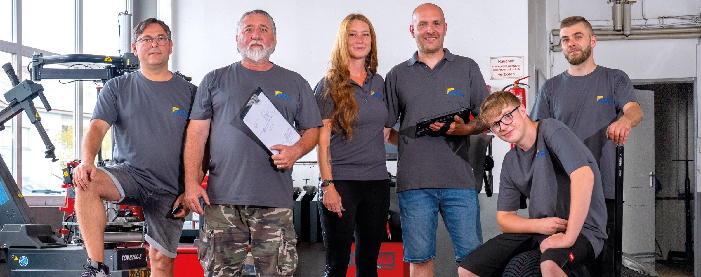 "53175-Team-1-web.jpg" "Bild 53175-Team-1-web.jpg"